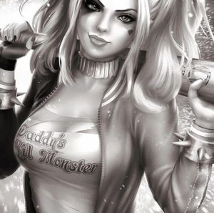 Meet your Posher, Lara